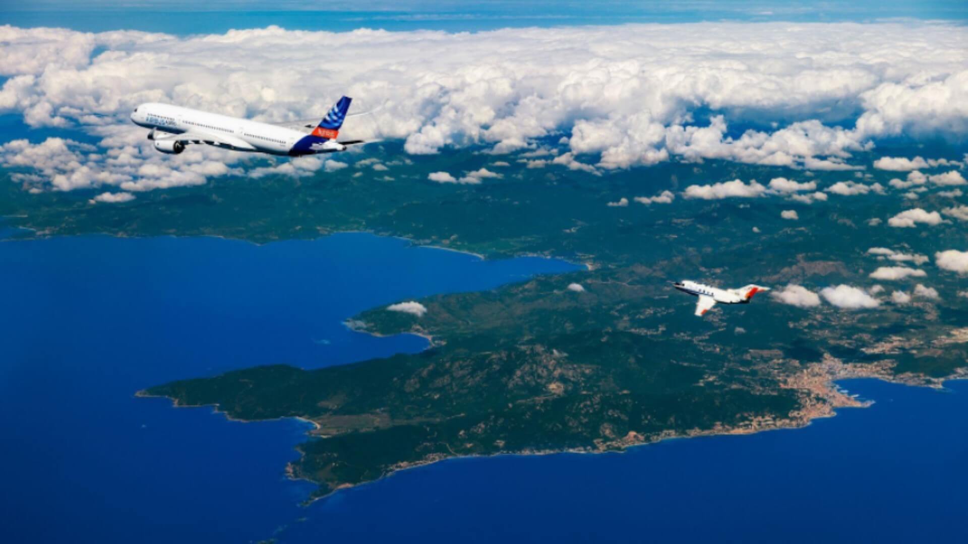 Airbus A350 and DLR Falcon during SAF test flight