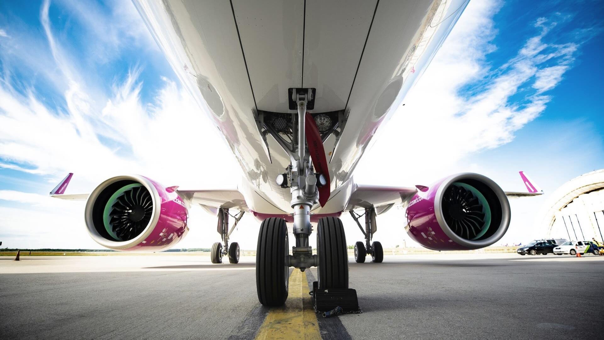 Underside of an aeroplane at airport